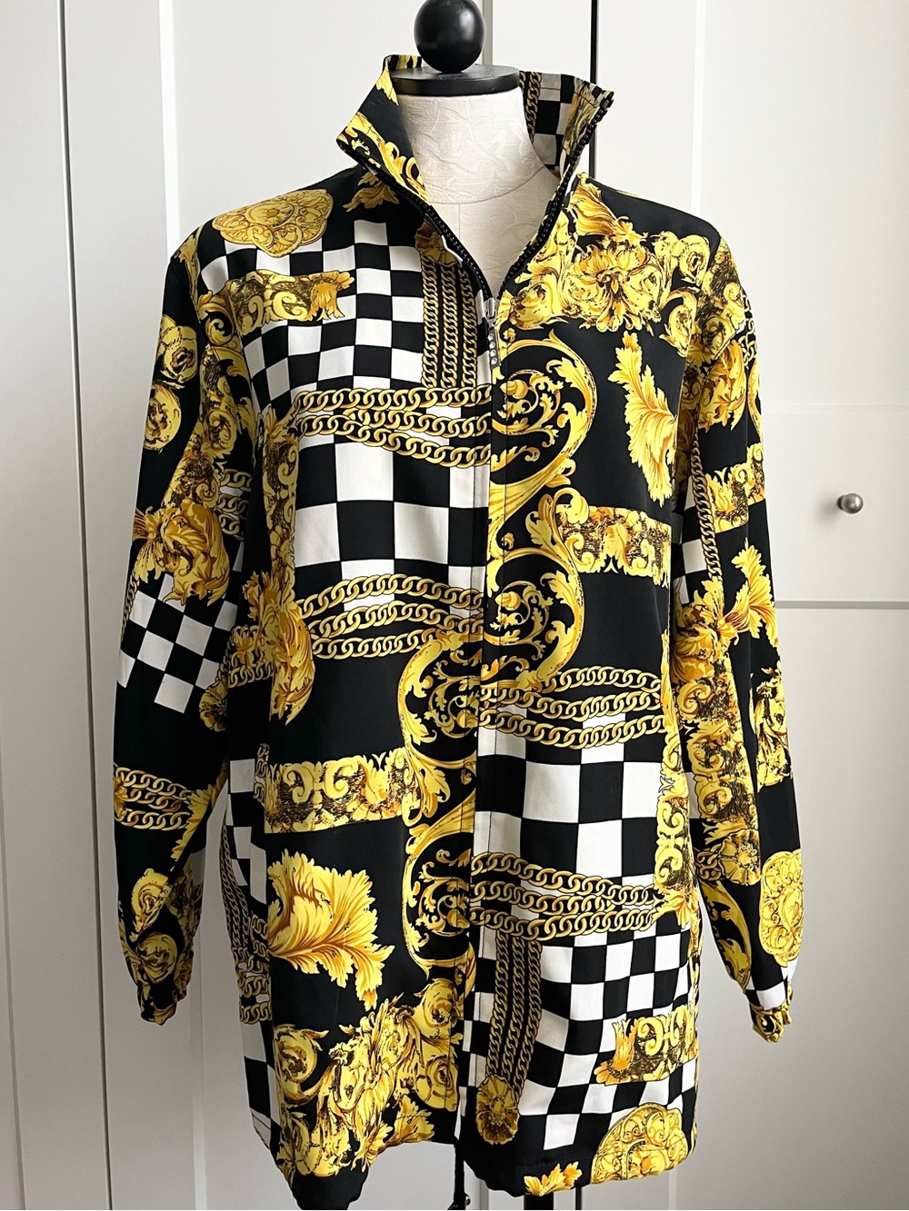 Vintage Jackets Galore Black Gold Baroque Chain Print Jacket